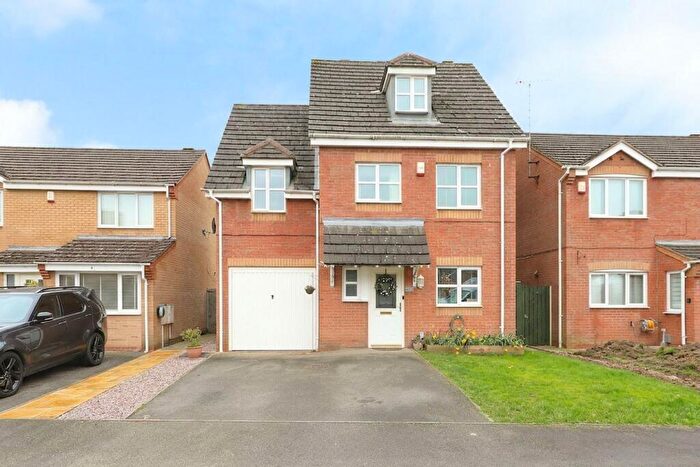 5 Bedroom Detached House For Sale In Worcester Close, Clay Cross, Chesterfield, S45