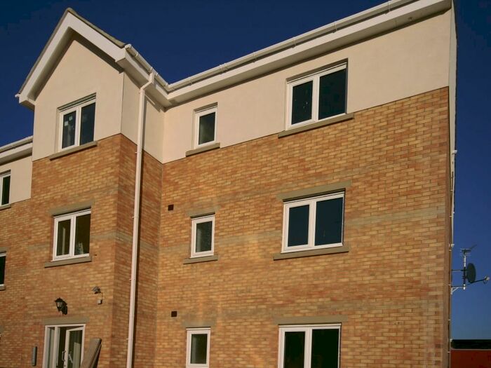 2 Bedroom Flat To Rent In Staincliffe Mills, Lemans Drive, Staincliffe, Dewsbury, WF13