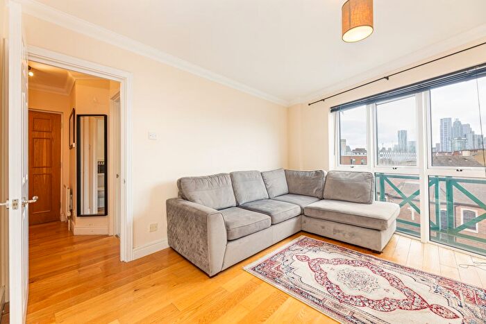 1 Bedroom Flat To Rent In Octavia House, Medway Street, Westminster, London, SW1P