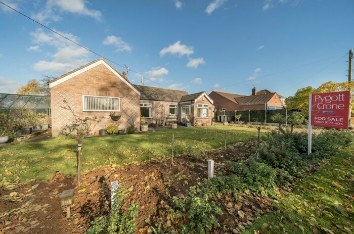3 Bedroom Detached Bungalow For Sale In South Heath Lane, Fulbeck, Grantham, NG32