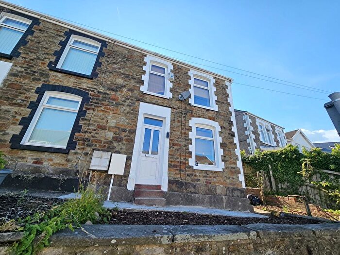 3 Bedroom Terraced House To Rent In Vicarage Road, Morriston, Swansea, SA6