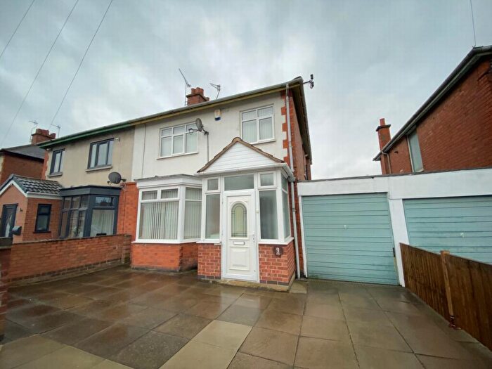 3 Bedroom Semi Detached House To Rent In Thoresby Street, Leicester, LE5