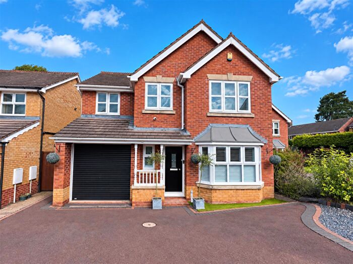 4 Bedroom Detached House For Sale In Parish Gardens, Pedmore, Stourbridge, DY9