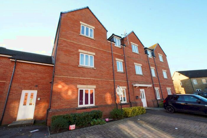 2 Bedroom Apartment To Rent In Shepherds Walk, Bradley Stoke, Bristol, BS32