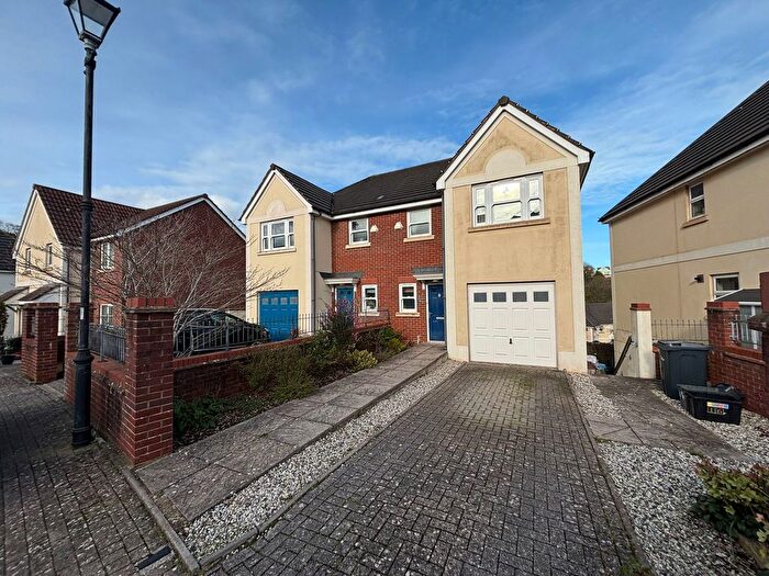 4 Bedroom Semi Detached House For Sale In Lyte Hill Lane, The Willows, Torquay, TQ2