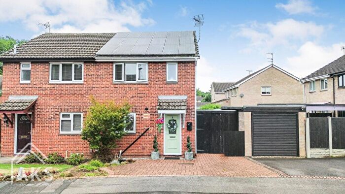 3 Bedroom Semi-Detached House For Sale In Lidgate Close, Mickleover, DE3