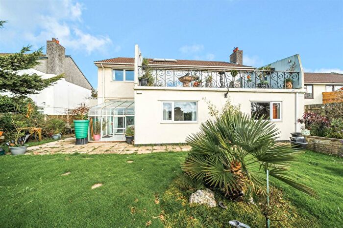 5 Bedroom Detached House For Sale In Duloe, PL14