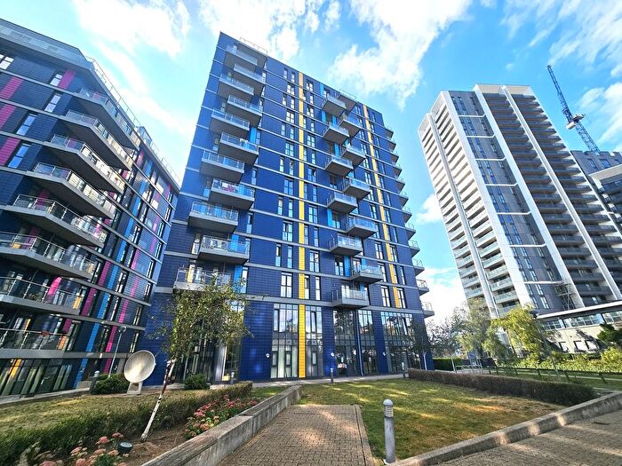 1 Bedroom Flat To Rent In Hatton Road, Wembley, HA0