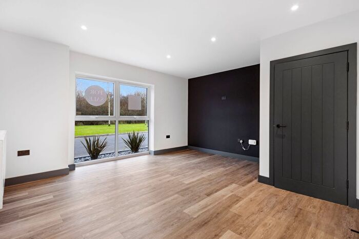 2 Bedroom Flat To Rent In Defiant Close, Hawkinge, CT18