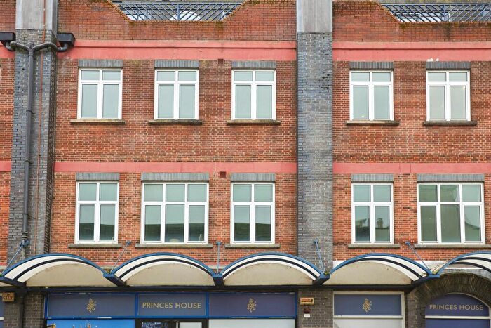 2 Bedroom Apartment To Rent In Princes Street, Dorchester, DT1
