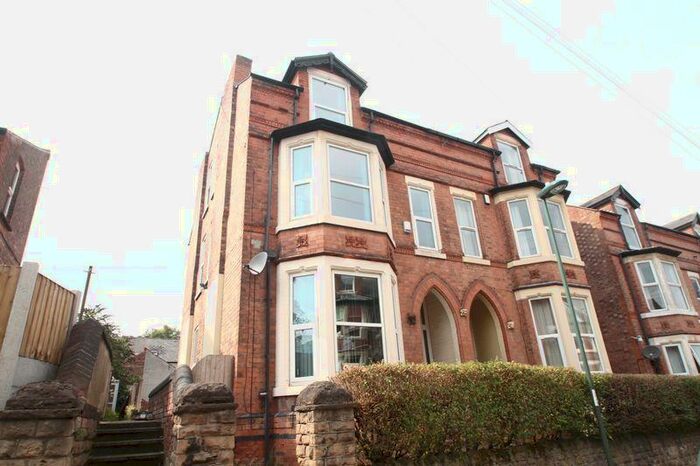 6 Bedroom Semi-Detached House To Rent In Seely Road, Nottingham, NG7