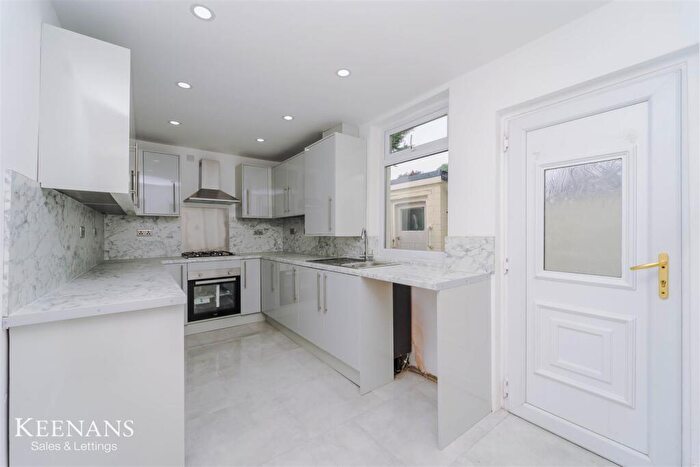 3 Bedroom Terraced House For Sale In Bolton Road, Radcliffe, M26