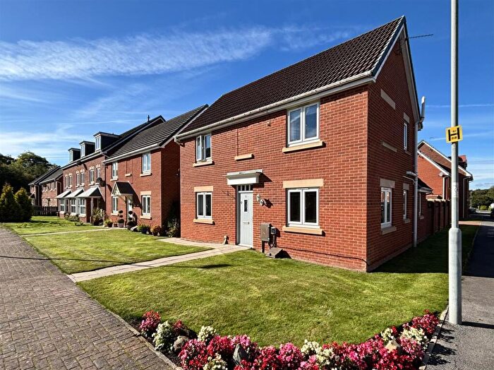 3 Bedroom Detached House For Sale In Rothery Walk, Whitworth, Spennymoor, DL16