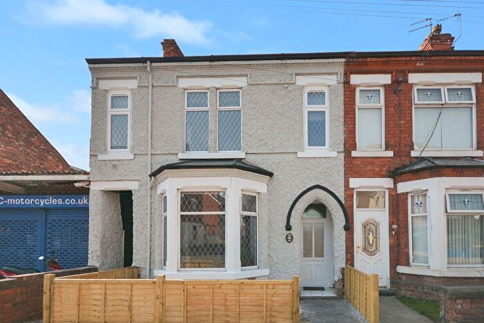 5 Bedroom End Of Terrace House For Sale In Annesley Road, Hucknall, NG15