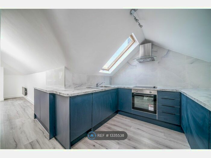 1 Bedroom Flat To Rent In Barking Road, London, E13