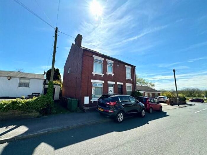 2 Bedroom Property To Rent In Carr Gate, Wakefield, WF2