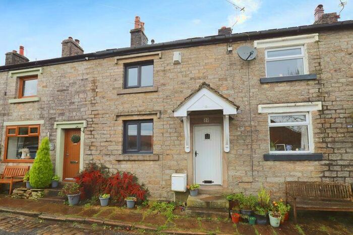 2 Bedroom Cottage To Rent In South View, Belmont, Bolton, BL7