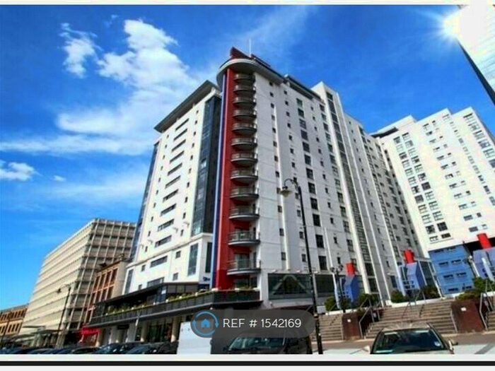 3 Bedroom Flat To Rent In Churchill Way, Cardiff, CF10