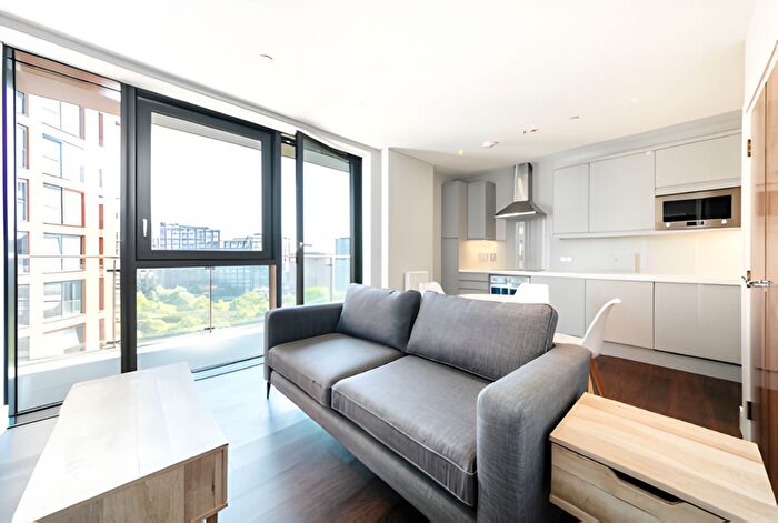 1 Bedroom Flat For Sale In Leamouth Road, Morello House, E14