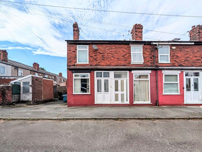 2 Bedroom End Of Terrace House To Rent In Lexden Street, Warrington, WA5