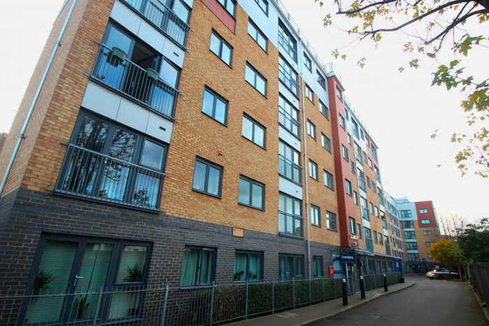 2 Bedroom Apartment To Rent In Granary Court, Millstone Close, Stratford, London, E15