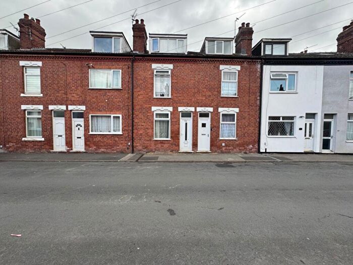 3 Bedroom Terraced House For Sale In Percy Street, Goole, North Humberside, DN14