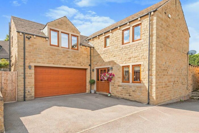 5 Bedroom Detached House For Sale In White Wells Court, Scholes, Holmfirth, HD9