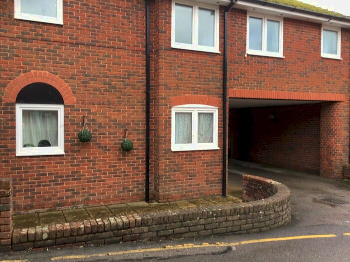 2 Bedroom Flat To Rent In Chardsmead Road, Bridport, Dorset, DT6