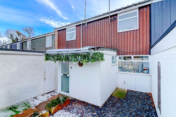 3 Bedroom Terraced House For Sale In Shotfield Road, Lane End, High Wycombe, Buckinghamshire, HP14