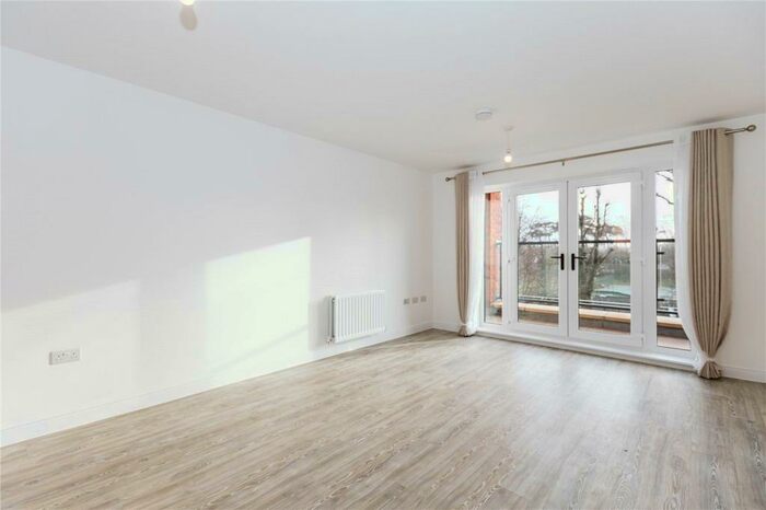 2 Bedroom Apartment To Rent In Tanner Close, Frenchay, Bristol, BS16