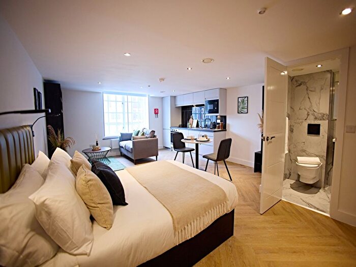 Studio To Rent In Apt, Live Oasis Eastgate #, LS2