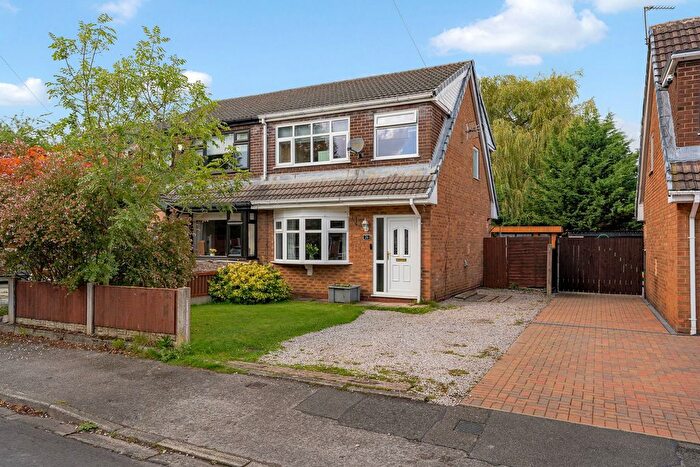 3 Bedroom Semi Detached House For Sale In Fountains Walk, Lowton, Warrington, WA3