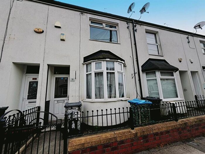 2 Bedroom Terraced House To Rent In Camden Street, Hull, HU3