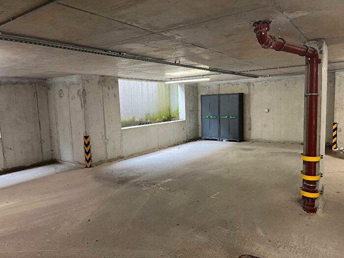 1 Bedroom Flat For Sale In Campden Road, South Croydon, CR2