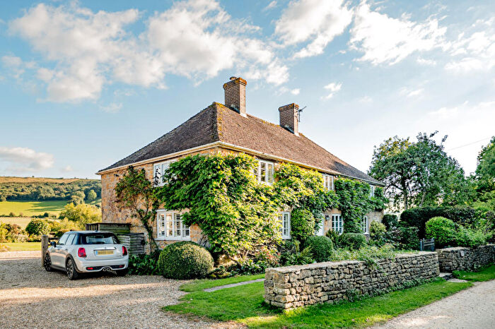 3 Bedroom Detached House For Sale In South Cadbury, Yeovil, Somerset, BA22