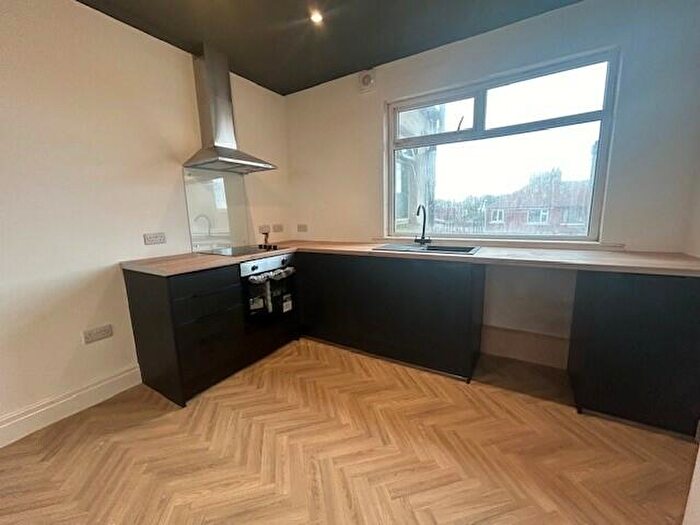 2 Bedroom Flat To Rent In Bispham Road, Blackpool, FY2