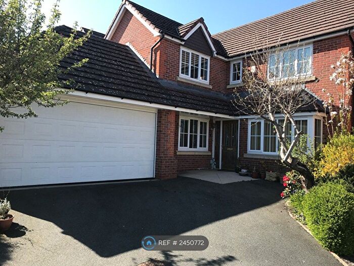 4 Bedroom Detached House To Rent In Mere Court, Winsford, CW7