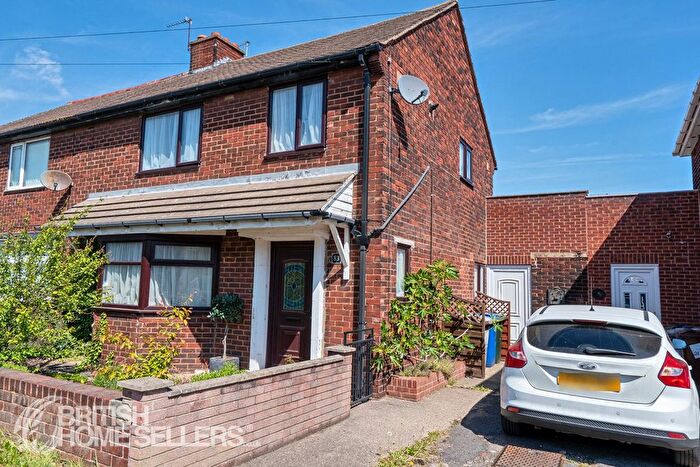 3 Bedroom Semi-Detached House For Sale In Bly Road, Darfield, Barnsley, South Yorkshire, S73