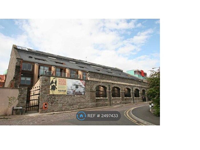 2 Bedroom Flat To Rent In Jacob St, Bristol, BS2