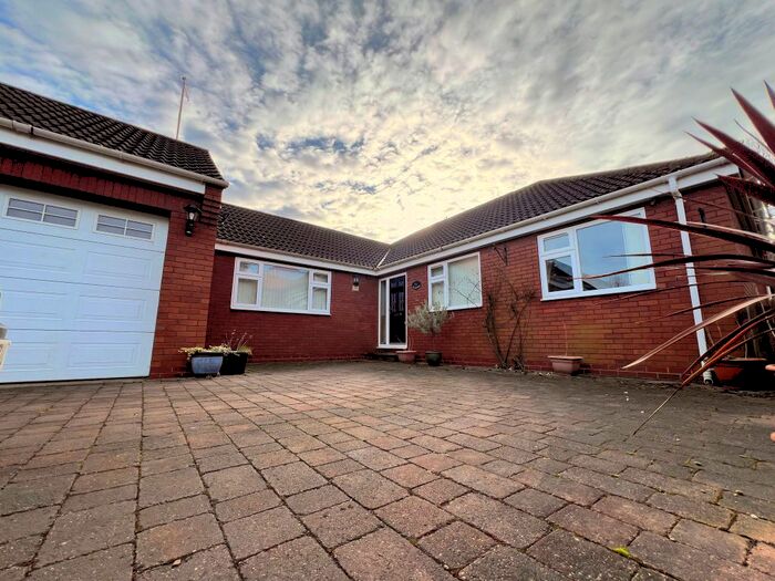 3 Bedroom Detached Bungalow To Rent In Recreation Club Lane, Beverley, HU17