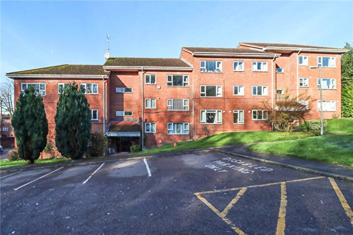 1 Bedroom Flat To Rent In Bond Court, Harpenden, Hertfordshire, AL5
