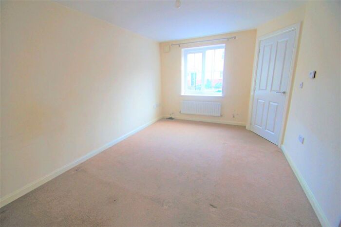 2 Bedroom Semi Detached House To Rent In Hopwood Street, Newton Heath, M40