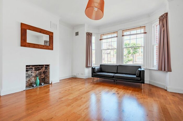 1 Bedroom Flat To Rent In St. Margarets Road, London, SE4