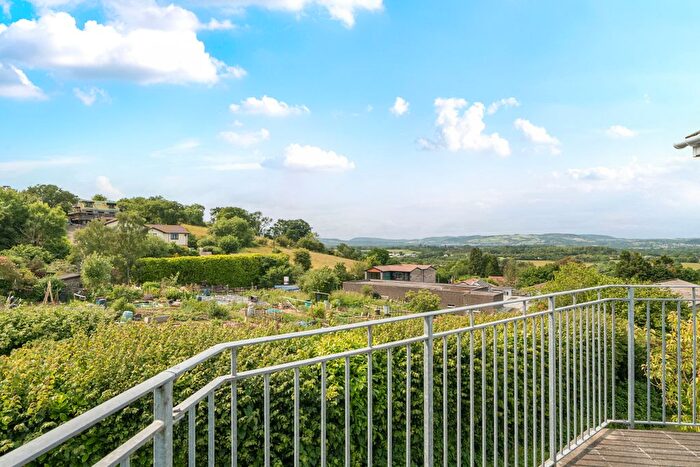 3 Bedroom Detached House For Sale In Whitehill Road, Newton Abbot, TQ12