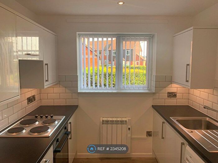 2 Bedroom Flat To Rent In All Saints Court, Didcot, OX11