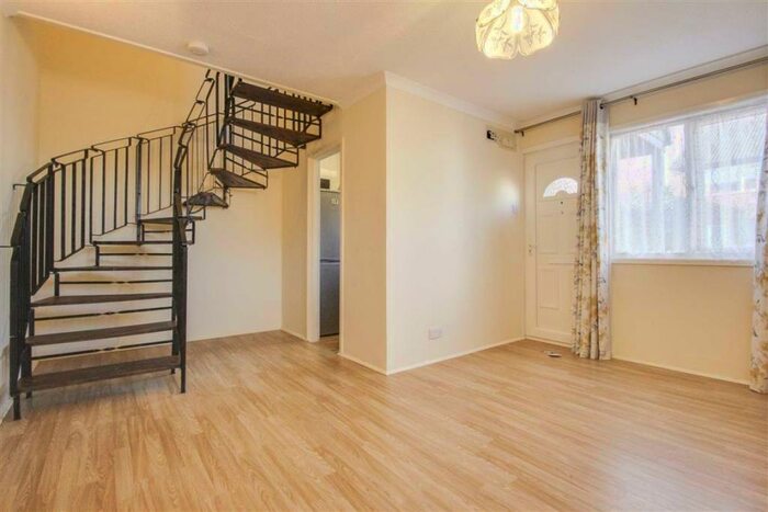 1 Bedroom End Of Terrace House To Rent In Kercroft, Two Mile Ash, Milton Keynes, MK8