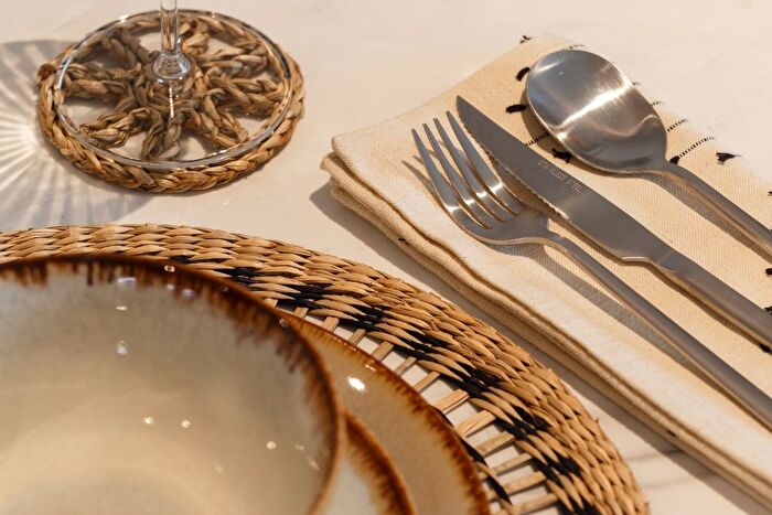 1 Bedroom Flat To Rent In Rochdale Road, Manchester, M4