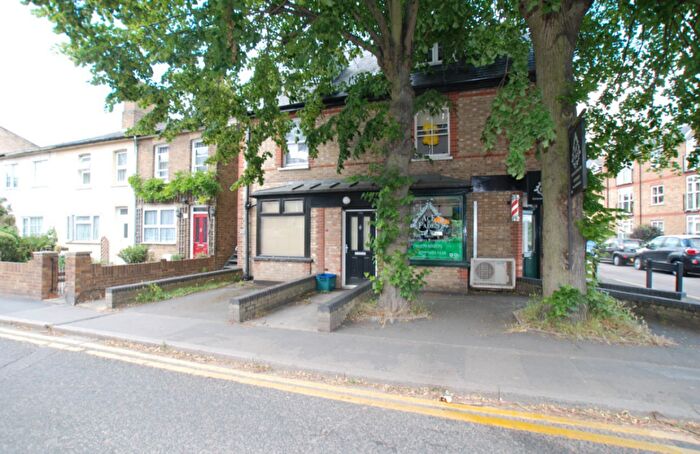 Maisonette To Rent In South Street, Bishops Stortford, CM23