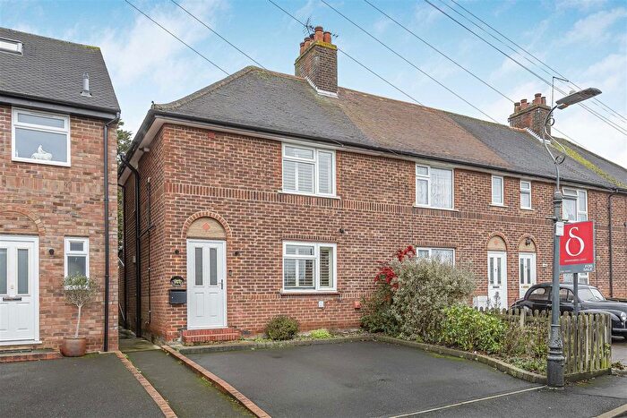 3 Bedroom End Of Terrace House For Sale In Woodland Road, Hertford Heath, SG13