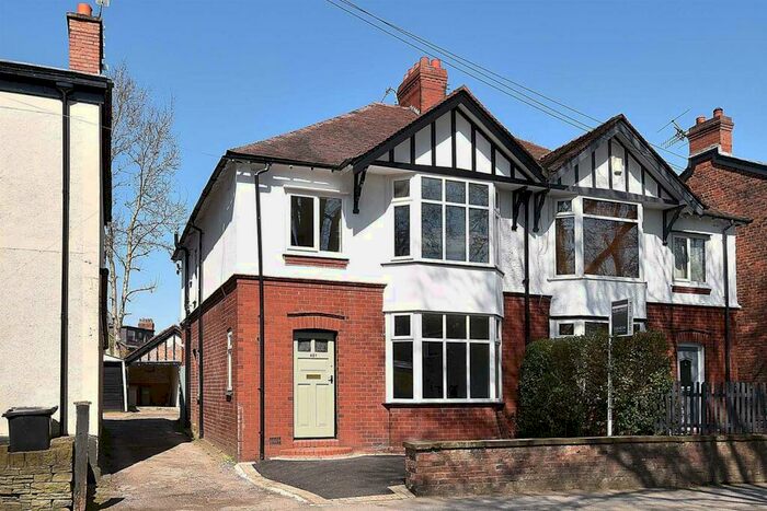 3 Bedroom Semi-Detached House To Rent In Park Lane, Macclesfield, SK11